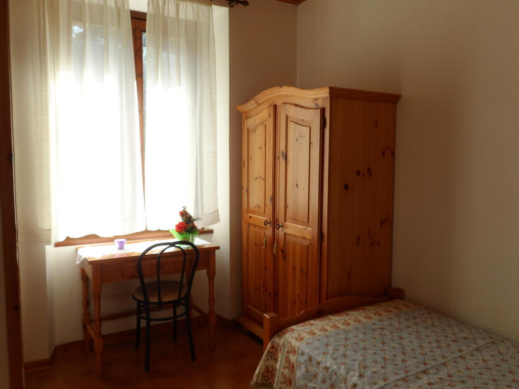 Mola Solis Hotel Civitella dʼAgliano Camera foto