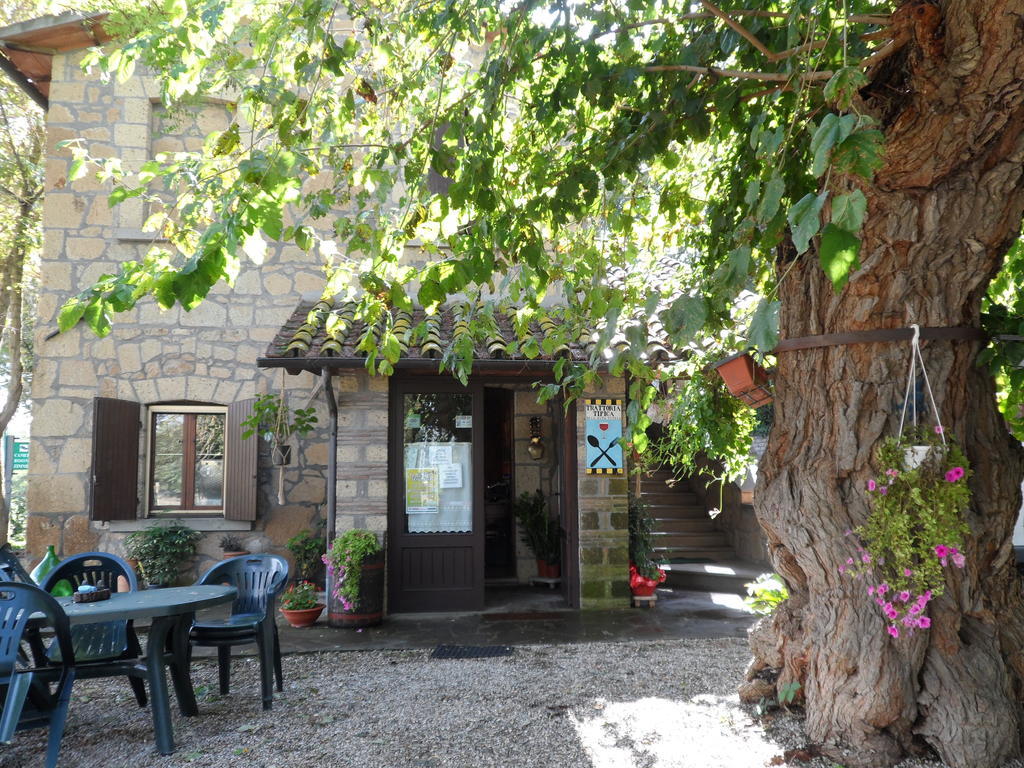 Mola Solis Hotel Civitella dʼAgliano Esterno foto